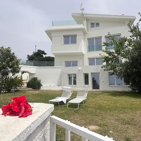Вилла Poetto *